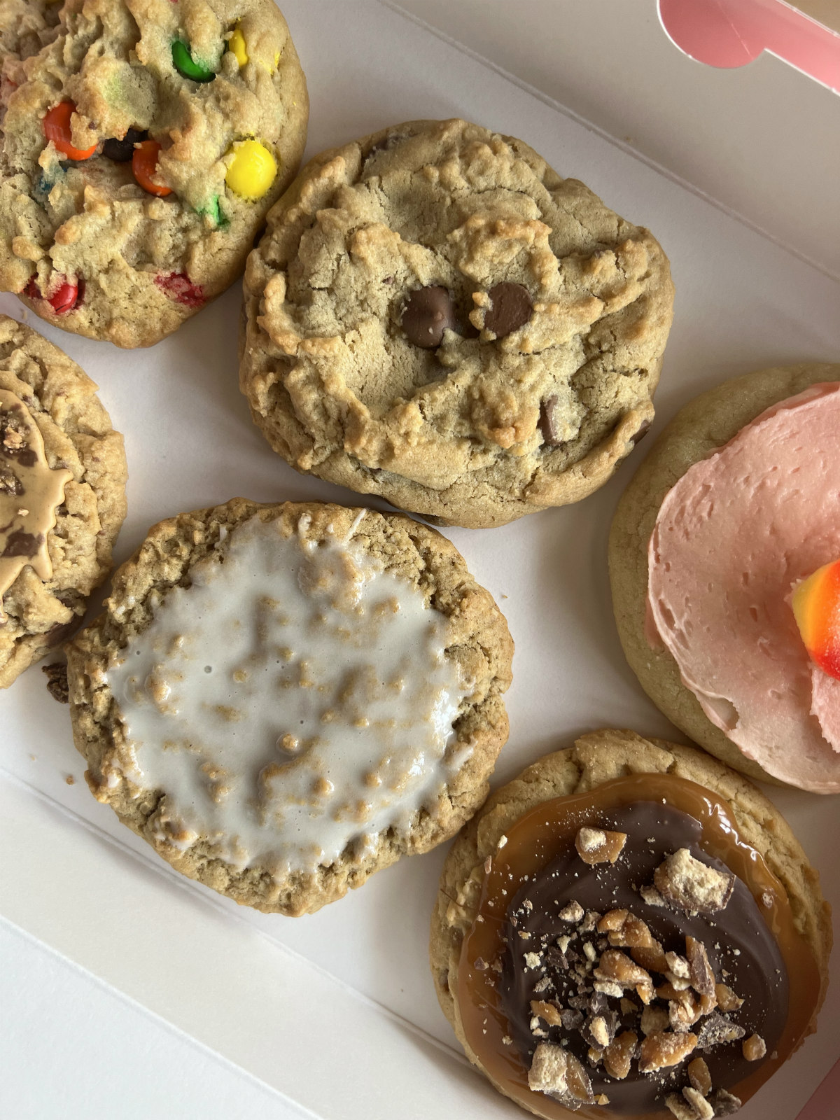 Review: West Omaha’s popular Crumbl Cookies are worth the hype - Sarah ...